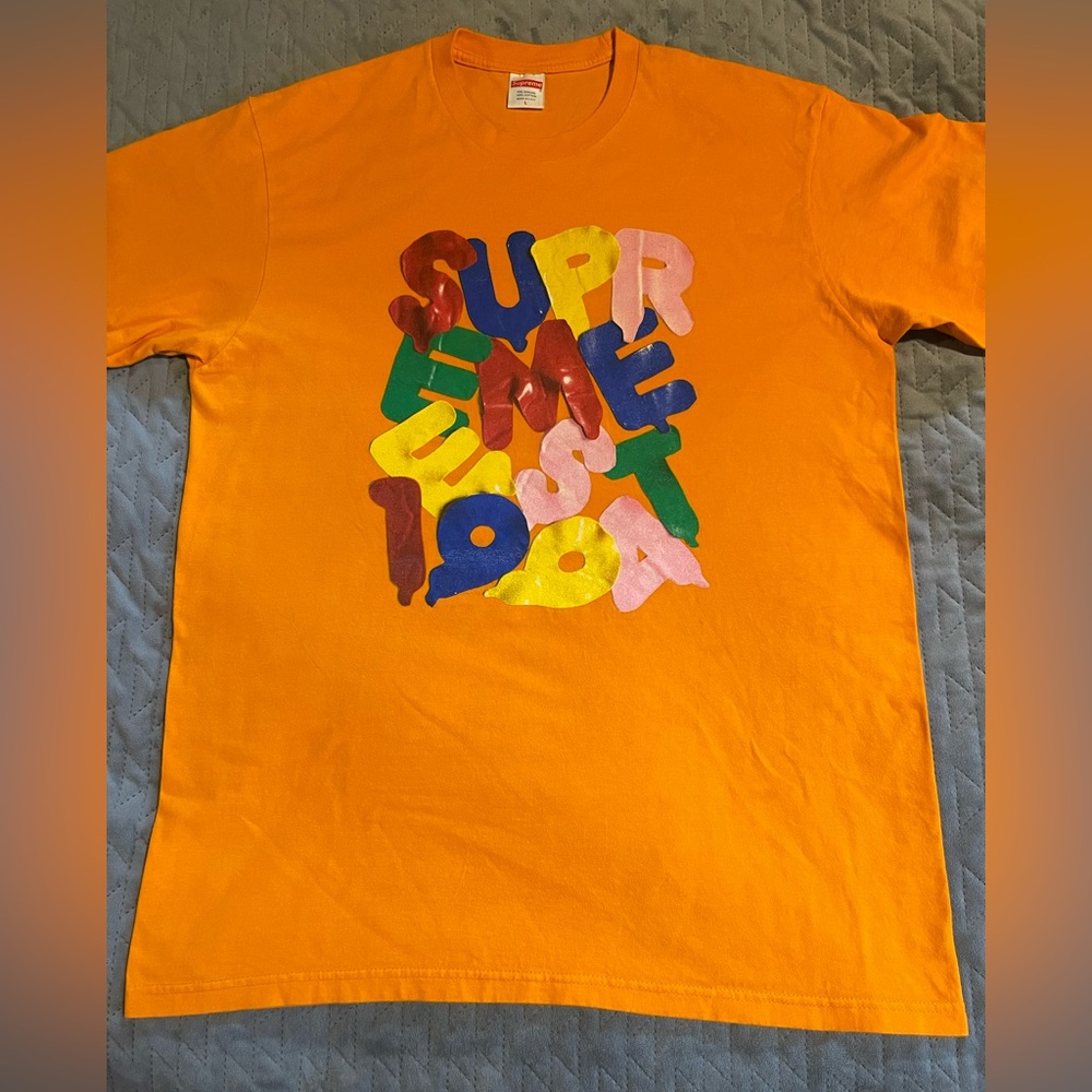 Supreme 1994 t-shirt men’s size large orange pre-owned condition